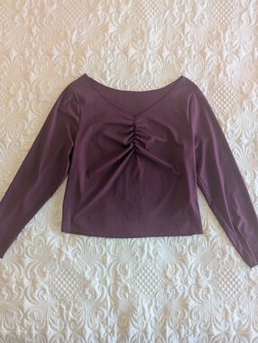 Women's Long Sleeve Ruched Front Top - Plum